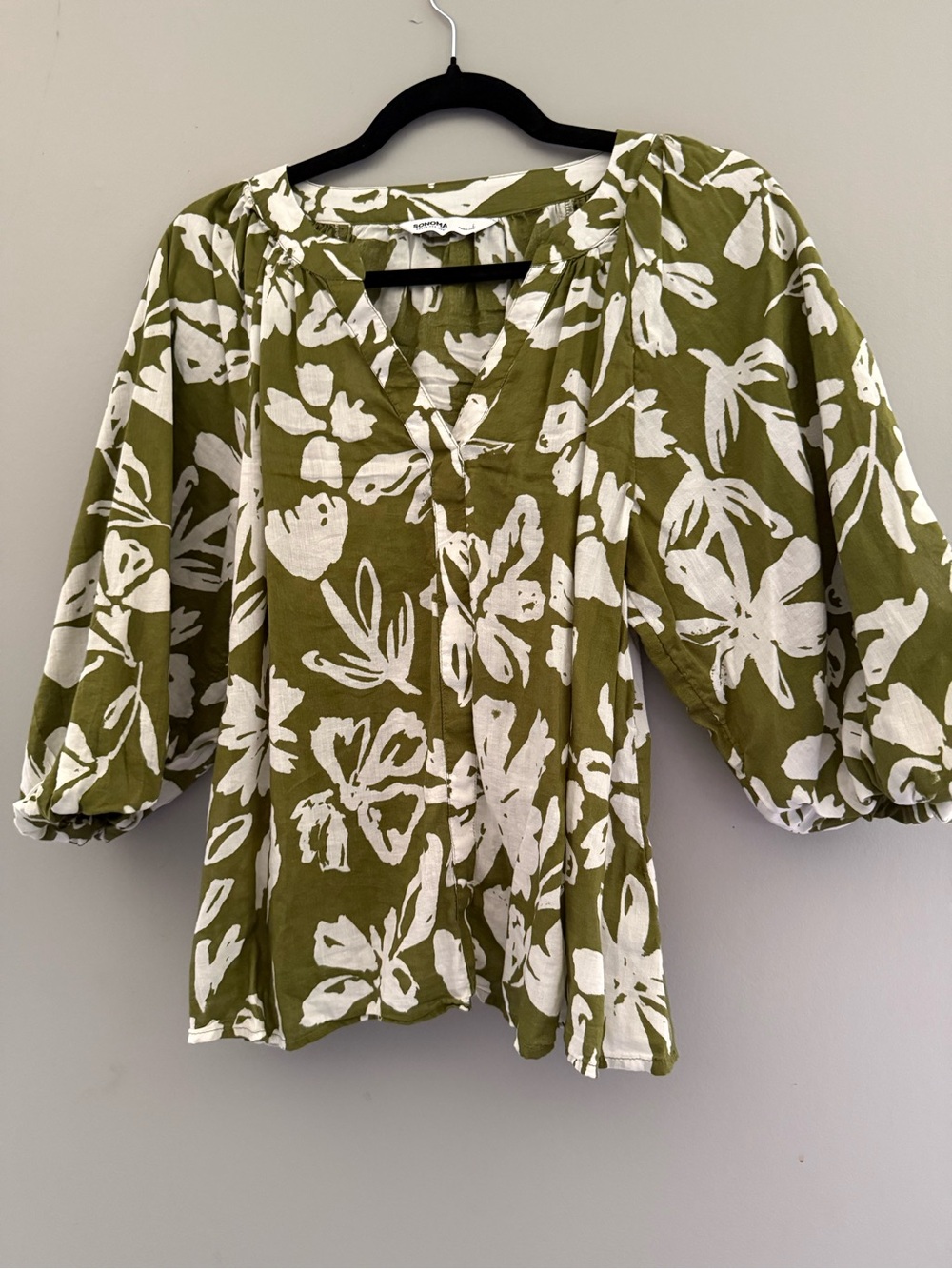 Sonoma Olive Green and White Floral Peasant Top